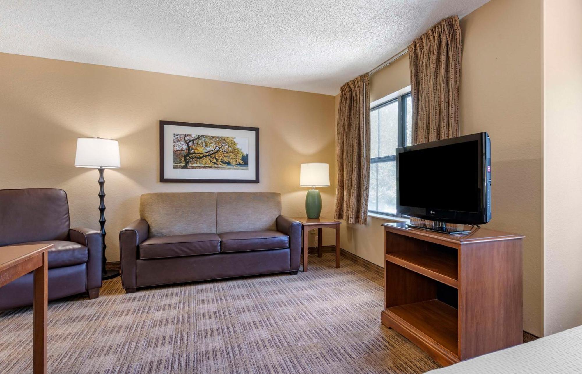 Extended Stay America Suites - Orlando - Maitland - 1776 Pembrook Dr Exterior photo