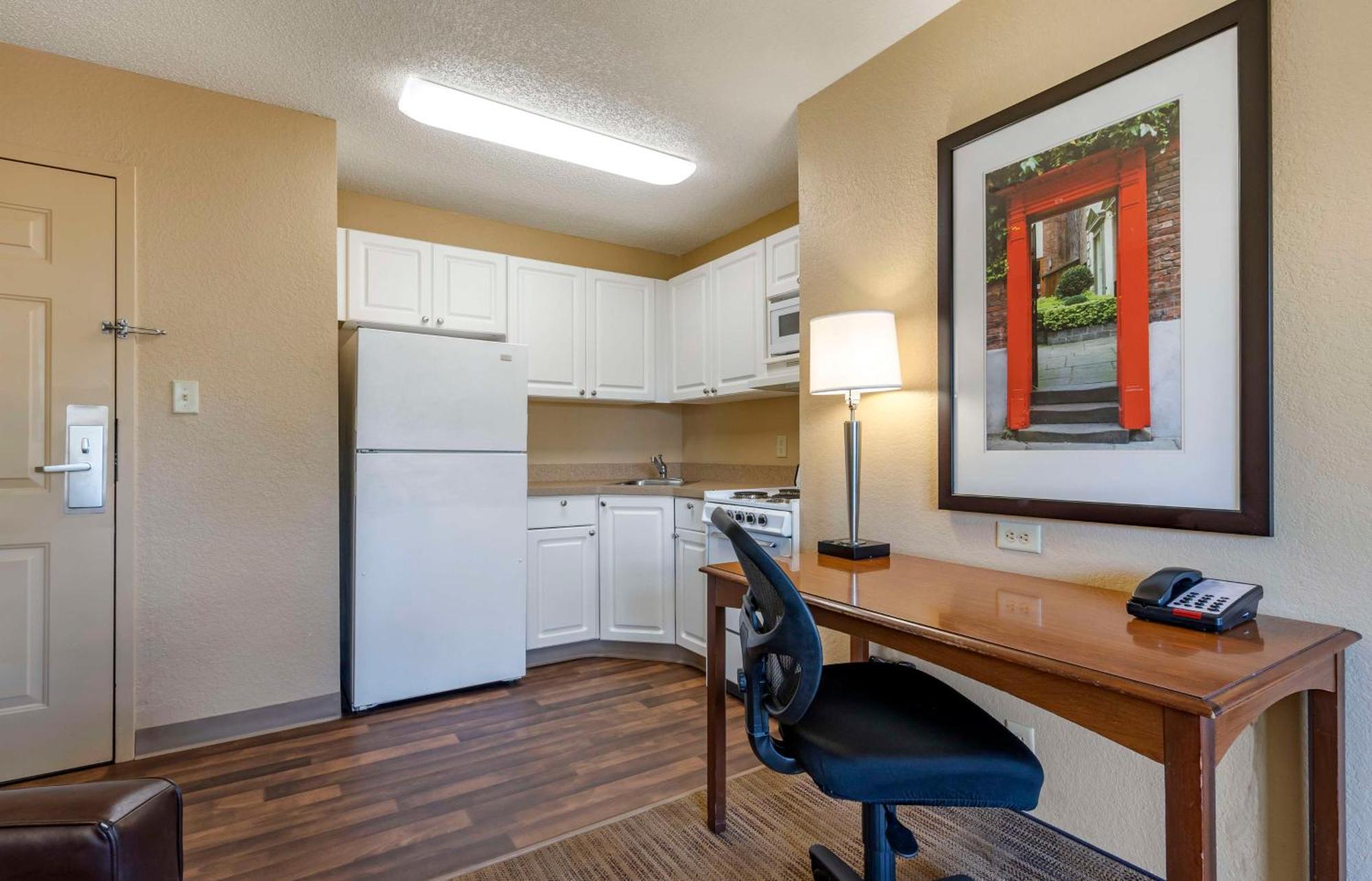Extended Stay America Suites - Orlando - Maitland - 1776 Pembrook Dr Exterior photo